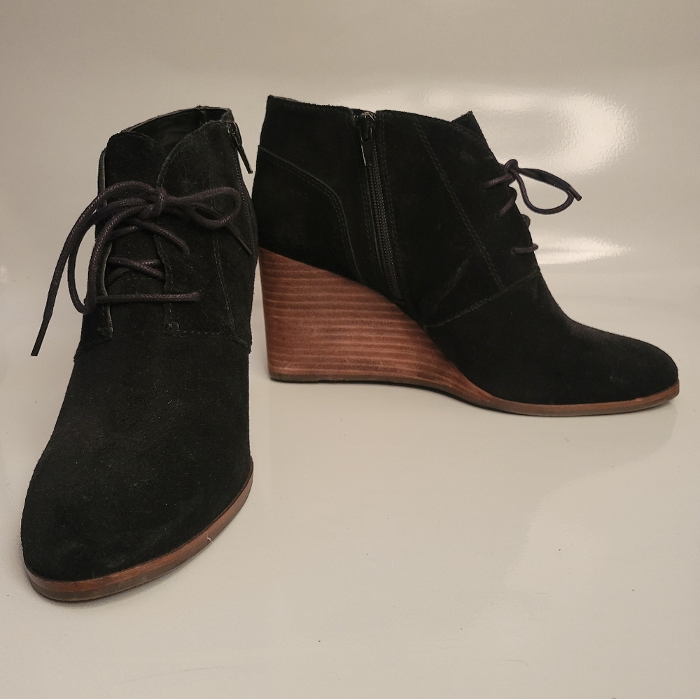 Lucky Brand Black Suede Leather Wedge Heel Shylow Booties 10